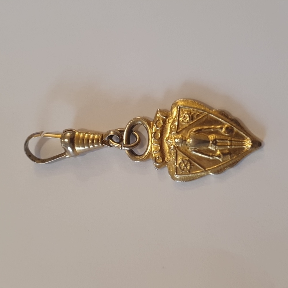 Auth Gucci Charm - Picture 3 of 4